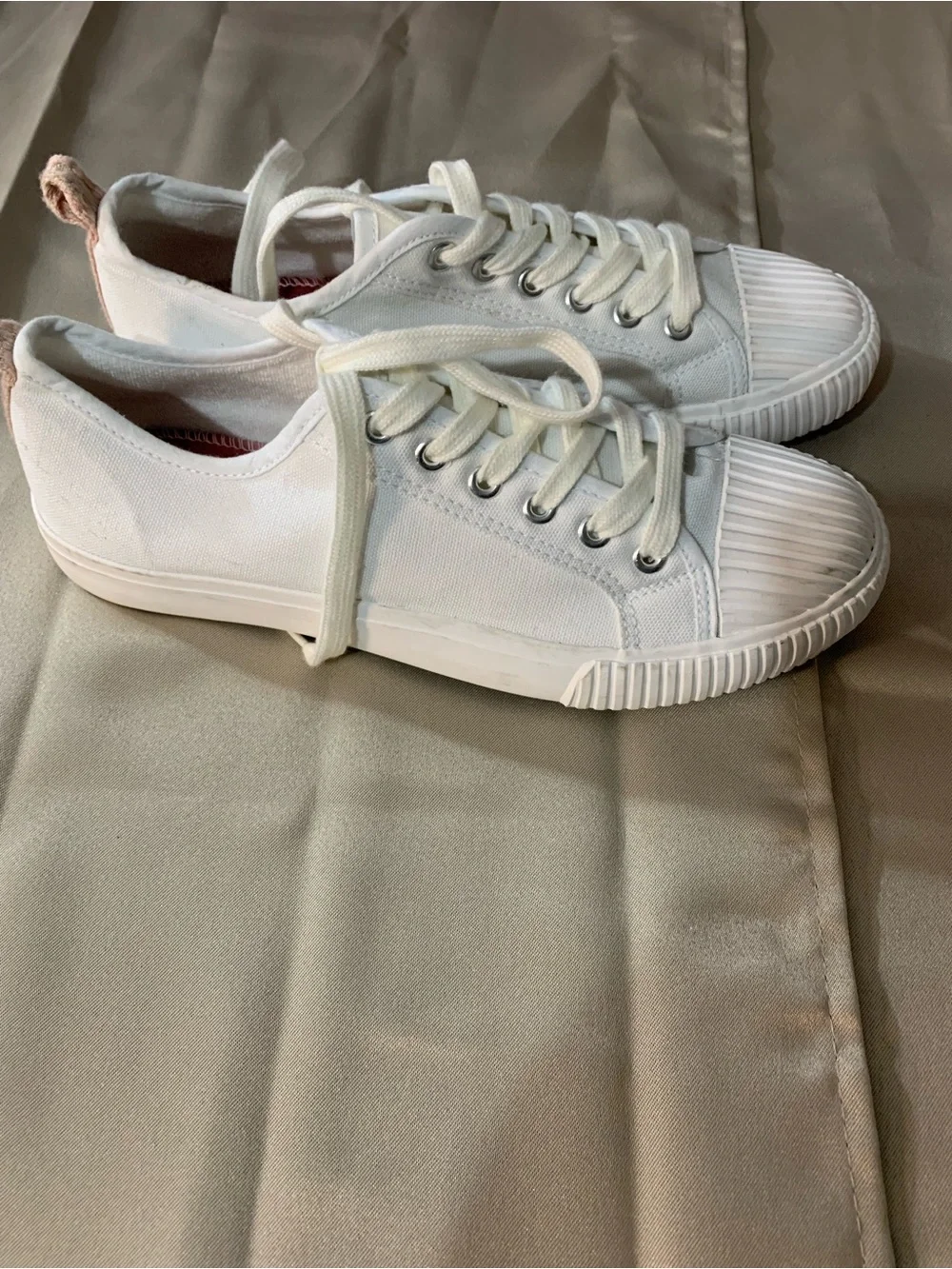 Maurices clean white